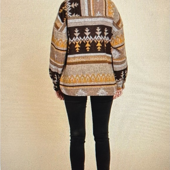 Raelynn Jacket new from our boutique! - Picture 3 of 3